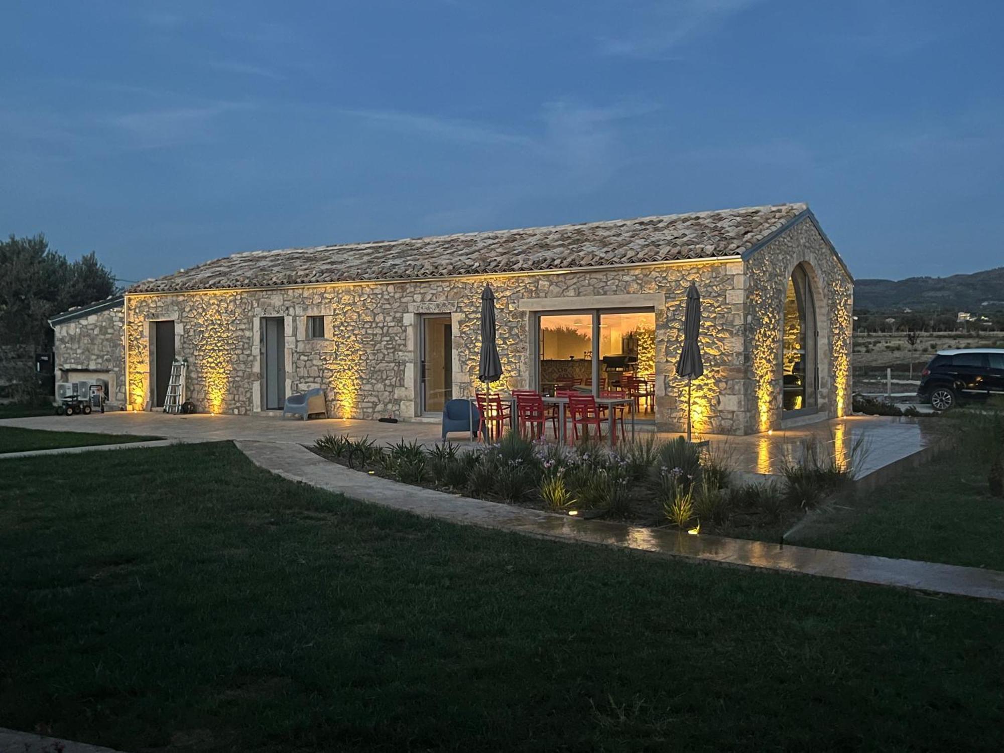 La Bella Vita Agriturismo 끼아라몬떼굴피 외부 사진